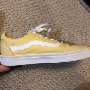 Pastel Yellow Old Skool Vans